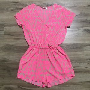 Geometric V-Neck Romper - Pink & Nude